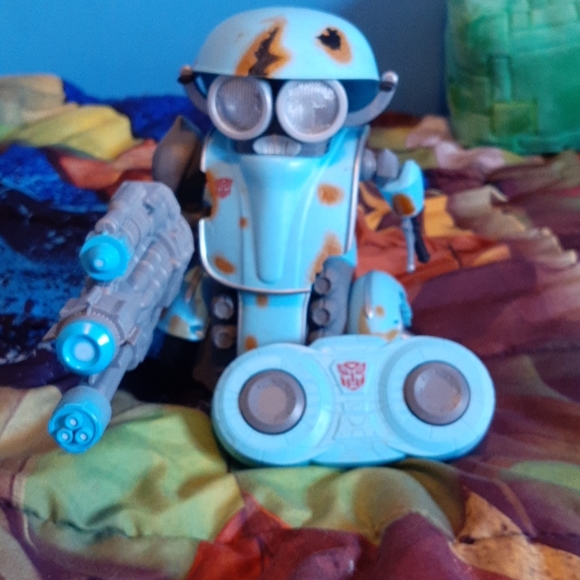 Transformers Remote Control Bot - Picture 1 of 1